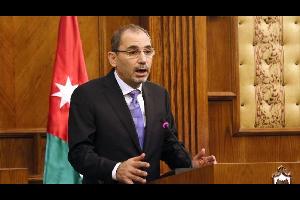 الصفدي: الأردن يدرس قرار فتح معبر جابر