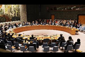 بدأ أعضاء مجلس الامن الدولي إجراء مناقشات ومشاورات لتحديد الظروف التي يمكن بموجبها رفع العقوبات المفروضة عن أريتريا منذ عام 2009 في ضوء المصالحة بين أ