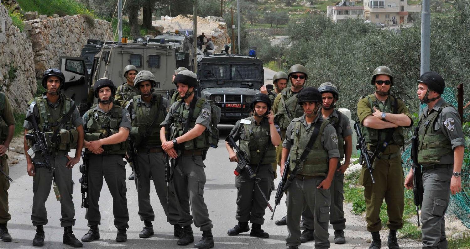 شنت قوات الإحتلال الإسرائيلي، فجر اليوم الإثنين، حملة إعتقالات ومداهمات واسعة في مختلف مدن ومحافظات الضفة الغربية المحتلة طاولت تسعة عشر فلسطينيا