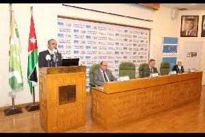 أعلنامانة عمان الدكتور يوسف الشواربة اليوم الاربعاء انطلاق مبادرة "عمان مدينة صحية" والتي تهدف لتنفيذ حلول تركز على مكافحة التدخين والتبغ وتطبيق حظر ا