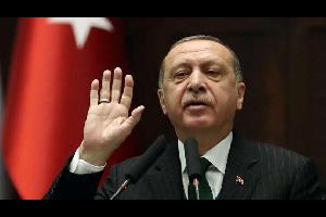 أردوغان يعتبر انهيار العملة مؤامرة