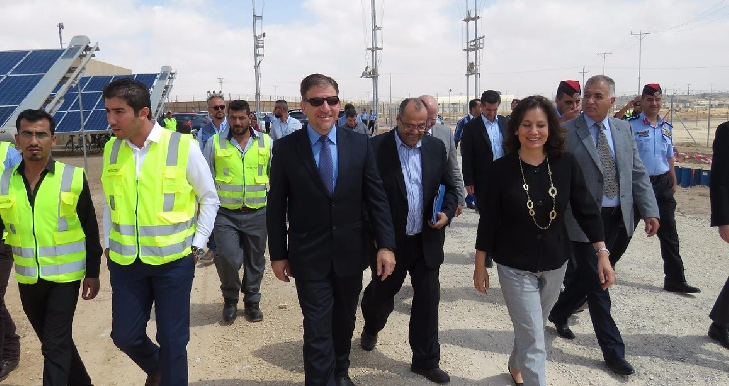 قالت وزيرة الطاقة والثروة المعدنية المهندسة هالة زواتي اليوم الثلاثاء إن مشروع توليد الكهرباء من طاقة الشمس في مخيم الزعتري الذي يؤمن الطاقة لحوالي 80