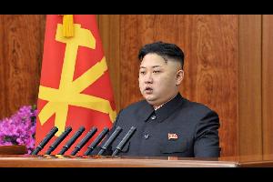 ذكرت وكالة الأنباء الكورية الشمالية الرسمية أن الرئيس الروسي فلاديمير بوتين مستعد للقاء الزعيم الكوري الشمالي كيم جونغ أون "في موعد قريب"