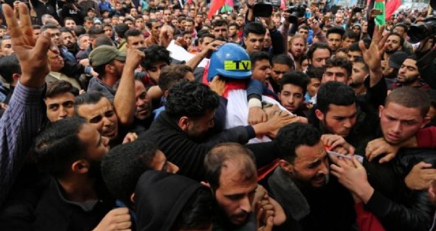 أعلنت وزارة الصحة في قطاع غزة، أن عدد الشهداء الذين ارتقوا جراء اعتداءات قوات الاحتلال خلال فعاليات مسيرات العودة وكسر الحصار، التي انطلقت في الثلاثين