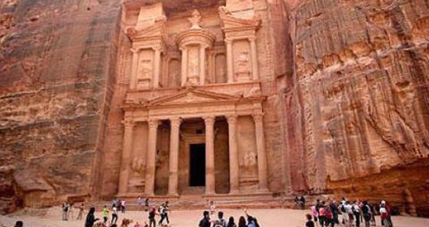السياحة تهيىء المواقع الأثرية لاستقبال الزوار خلال عطلة العيد