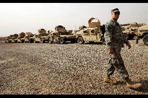 قال المتحدث بإسم التحالف الدولي بقيادة الولايات المتحدة الكولونيل شون رايان، في مؤتمر صحفي بأبوظبي اليوم الأحد، إن القوات الأمريكية ستبقى في العراق "ط