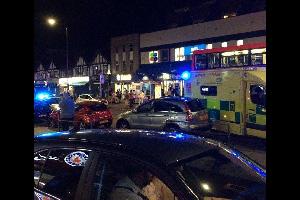 أصيب ثلاثة أشخاص في ساعة متأخرة من ليل الإثنين/الثلاثاء في إطلاق نار وقع خارج محطة لمترو الأنفاق في لندن