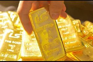 سما الأردن| تراجعت أسعار الذهب بالسوق الأميركية والعالمية الخميس، من أعلى مستوى في أسبوع، بفعل عمليات تصحيح وجني أرباح، وبعد الفشل في تجاوز مستوى 120