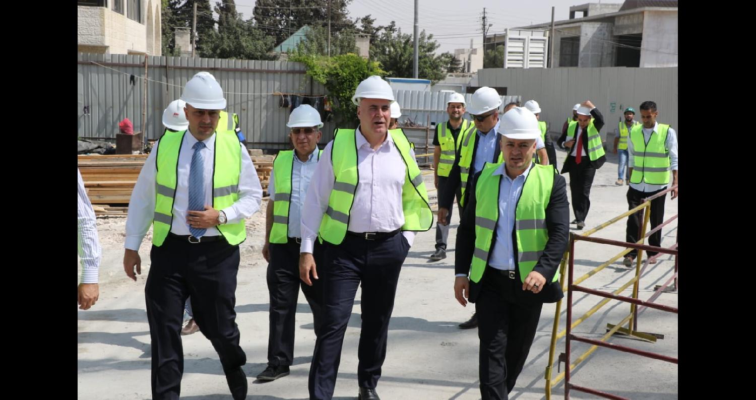 مشروع إستثماري في عمان سيعمل على إستحداث أكثر من 1300 فرصة عمل.