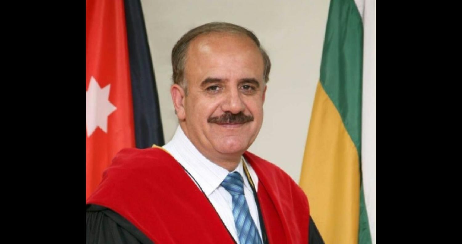 سما الأردن| صدرت اليوم الاحد الإرادة الملكية السامية بتعيين الدكتور عبدالكريم القضاة رئيسا للجامعة الأردنية.