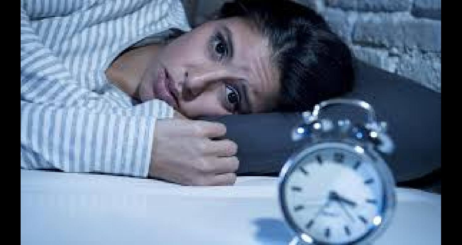 لا تقتصر أهمية النوم على تأثيره على الشعور بالتعب أو القدرة على التركيز فحسب، بل قد تكون أخطر من ذلك، إذ أظهرت الدراسات وجود علاقة وثيقة بين قلة النوم