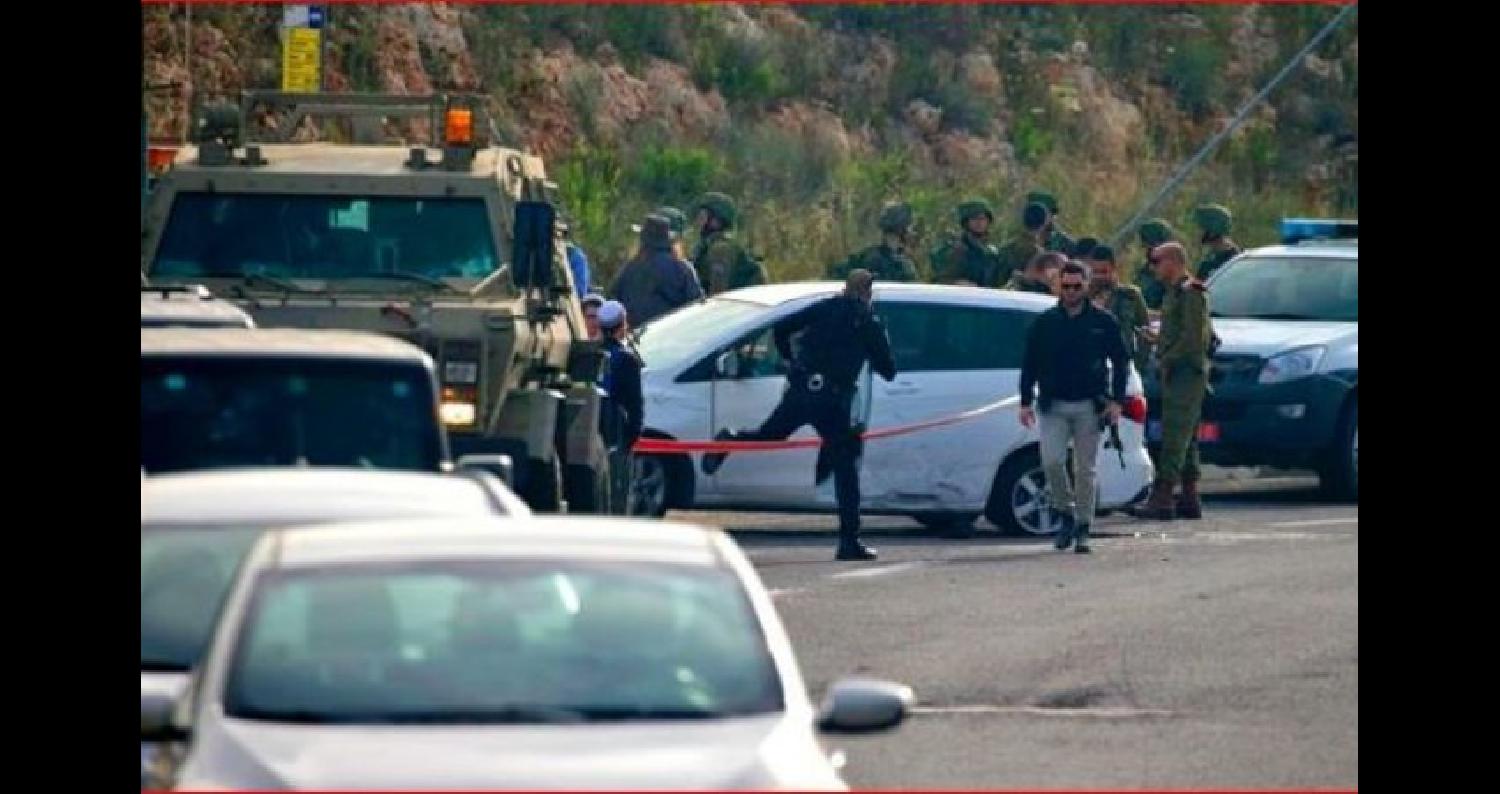 سما الأردن| استشهد شاب برصاص قوات الاحتلال الاسرائيلي مساء الاثنين، في الخليل، بزعم محاولة تنفيذه عملية طعن.
