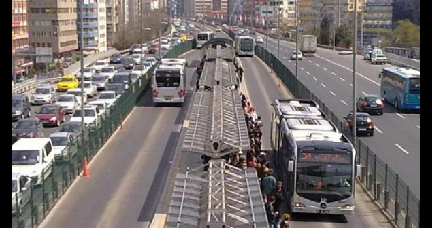 سما الأردن| قال مدير إدارة مشروع الباص السريع في أمانة عمان الكبرى المهندس رياض الخرابشة إن الاعمال الحالية لـ 'الباص السريع' قائمة بالمدينة الرياضية