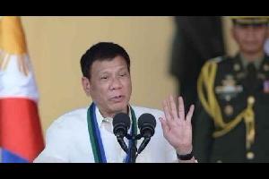 الرئيس الفلبيني يعرض على الأردن إرسال قوات لقتال الإرهابيين