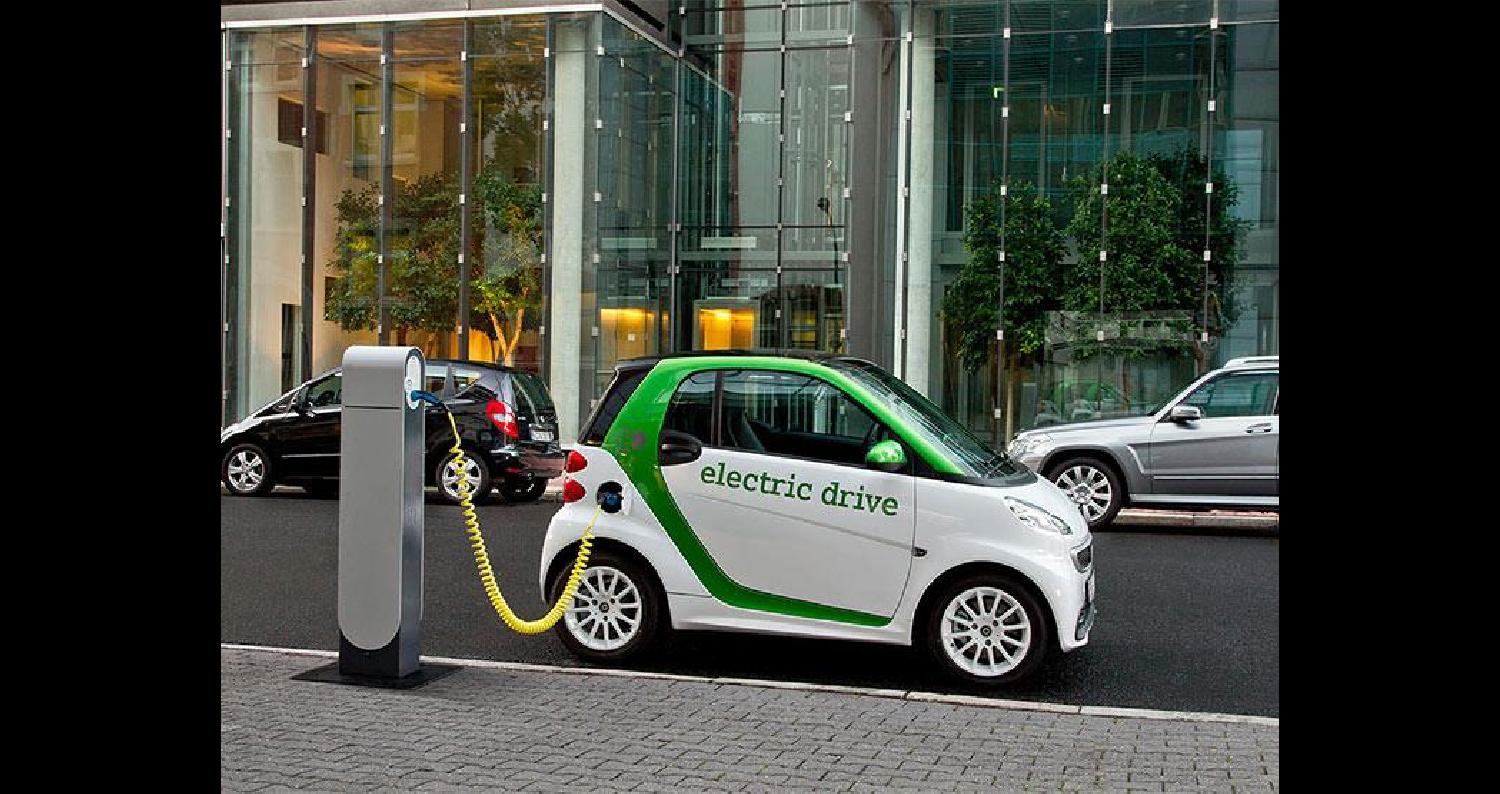 حلول جديدة لشحن بطارية السيارات الكهربائية