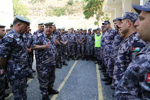 البزايعة يتفقد جاهزية مديرية دفاع مدني شرق عمان وإدارتي المشاغل والمستودعات