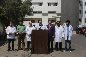 الوقود يهدد مجمع الشفاء الطبي في غزة بالتوقف عن العمل