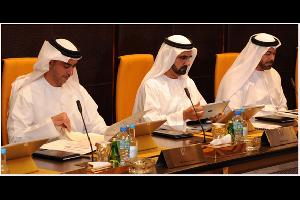 الإمارات: تخفيض رسوم الكهرباء على المصانع الكبير وإلغاء رسوم التوصيل