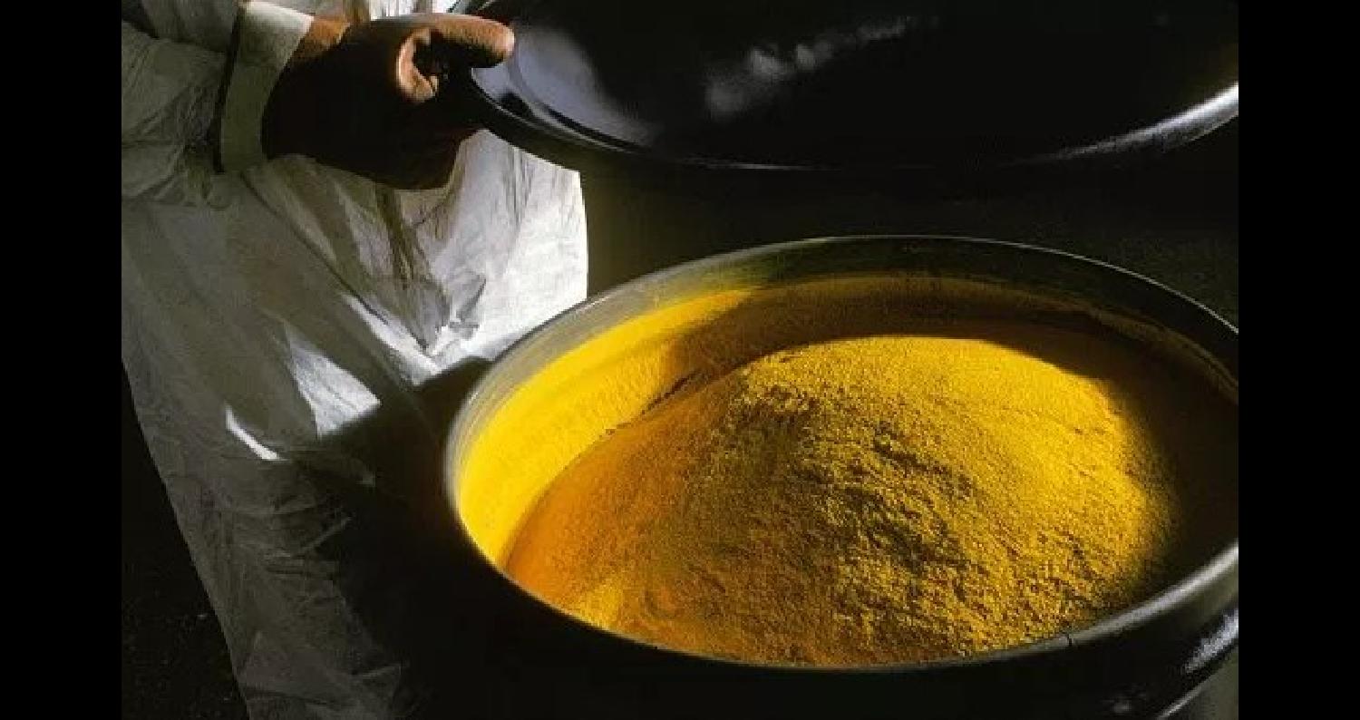 أول مصنع للكعكة الصفراء من اليوروانيوم الأردني 2019