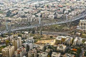 انتحار شخص من أعلى جسر عبدون