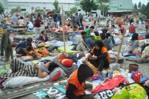 إندونيسيا..ارتفاع حصيلة ضحايا تسونامي