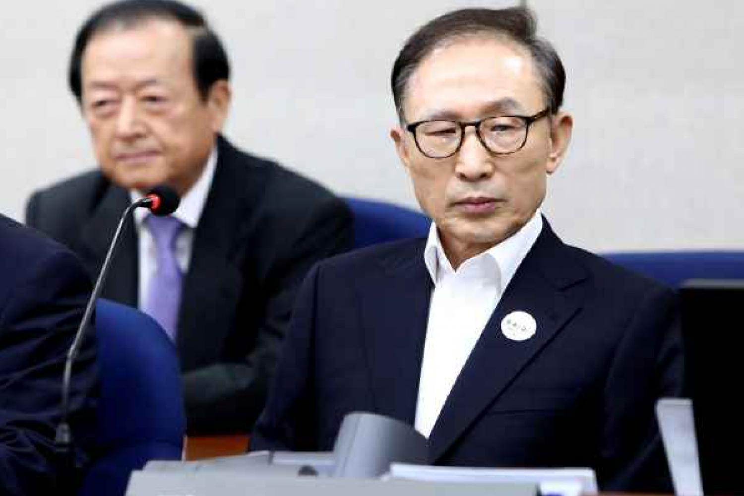 الحكم على الرئيس الكوري بالسجن 15 عاماً بتهمة الفساد