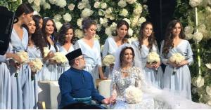 بعد إسلامها... ملكة جمال موسكو تتزوج من سلطان ماليزيا (صور)