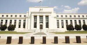 البنك المركزي الأمريكي يبقي أسعار الفائدة مستقرة