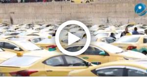 اعتصام سائقي التاكسي أمام مجلس النواب.. فيديو