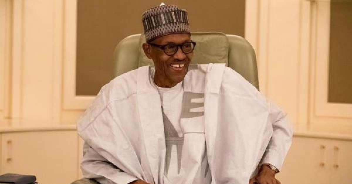 رئيس نيجيريا ينفي وفاته