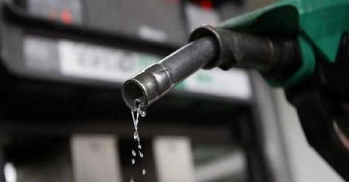 انخفاض أسعار المشتقات النفطية