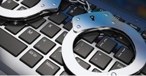 أبرز ما يُعاقب عليه قانون الجرائم الإلكترونية