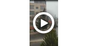 بدء تساقط الثلوج في عمان.. فيديو