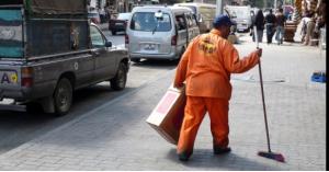الاعتداء على عامل وطن في عمان