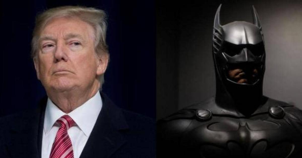 "باتمان" يلاحق ترامب قانونيا