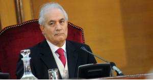 رئيس المجلس الدستوري الجزائري يقدم استقالته