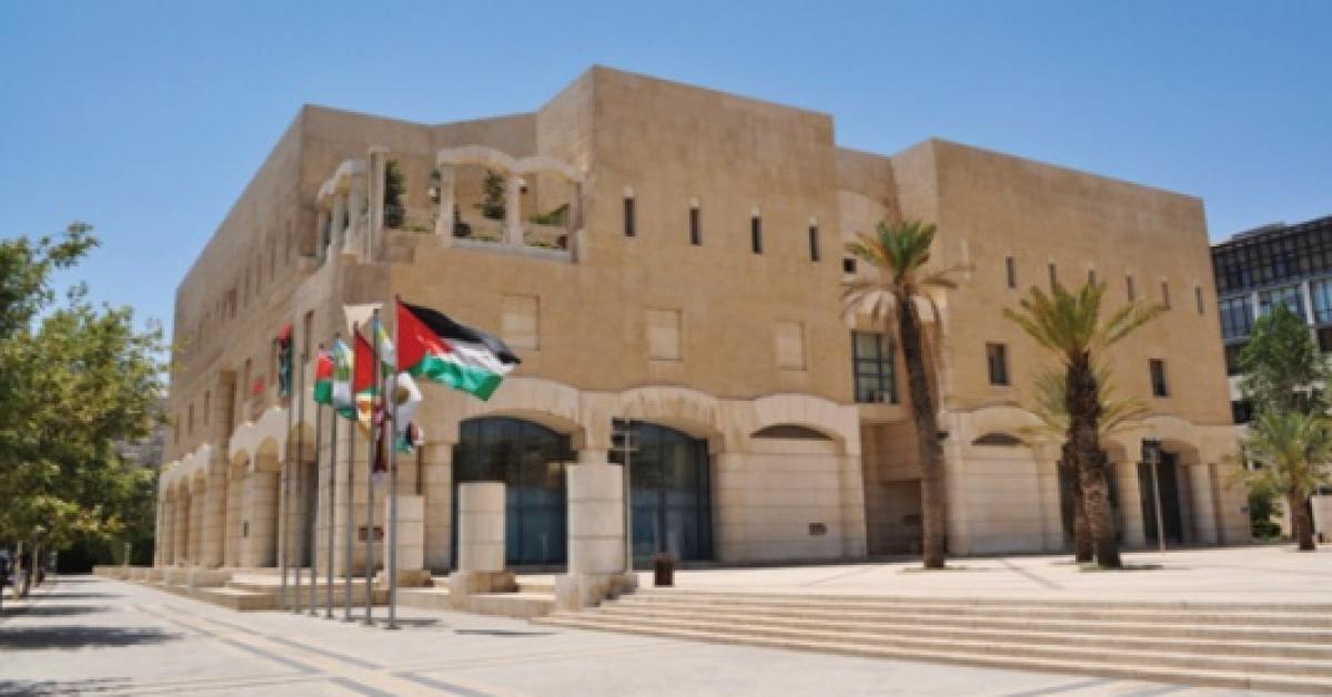 الموافقة على تعيين 400 سائق في أمانة عمان