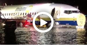 طائرة بوينج 737 تنزلق إلى نهر بفلوريدا وإصابة 21 شخصا (صور وفيديو)