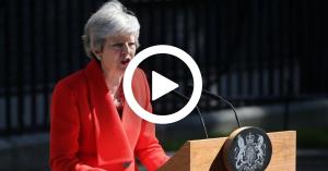 رئيسة وزراء بريطانيا تعلن استقالتها بالدموع (فيديو)