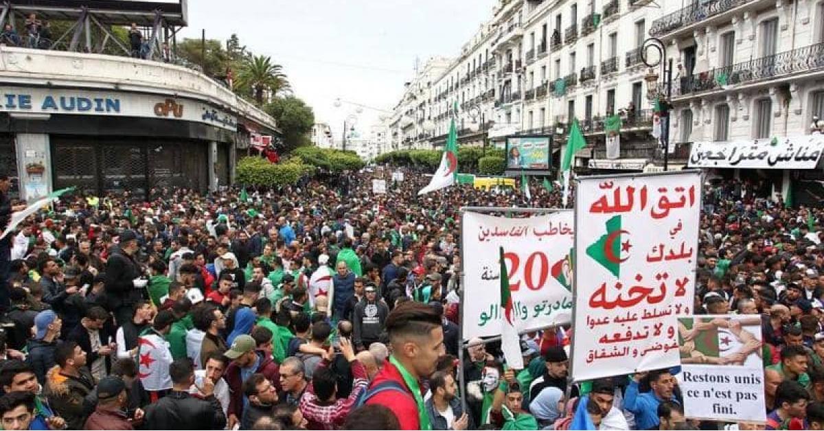 50 قضية فساد في الجزائر