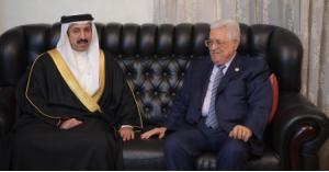 عباس يستقبل الشيخ عبد الله آل خليفة في عمّان