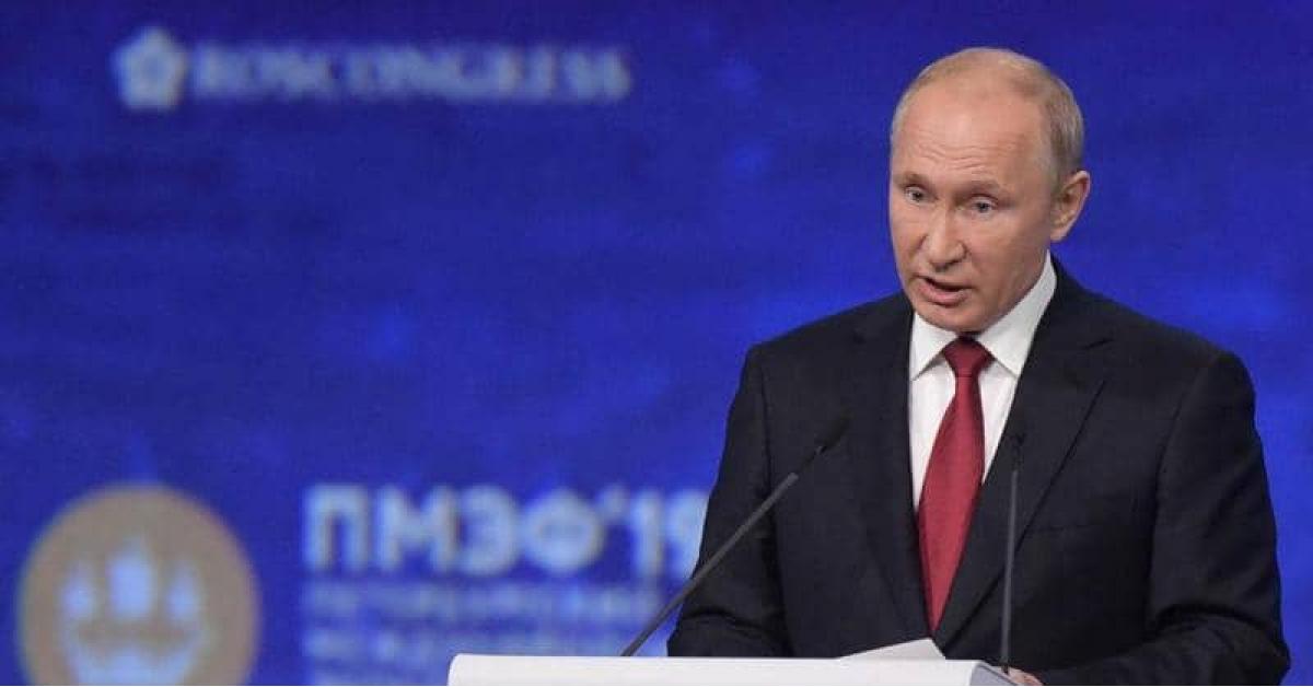 بوتن يحذر من "حرب تكنولوجية"