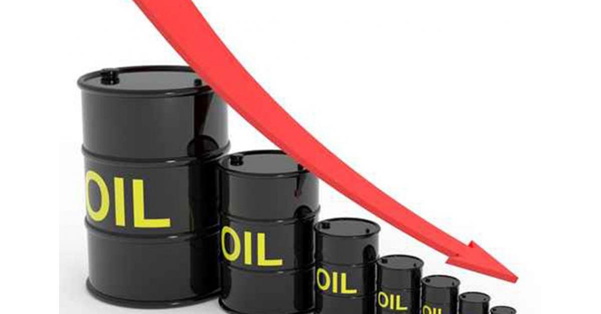 انخفاض اسعار النفط عالميا
