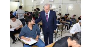 وزير التربية و التعليم يتفقد قاعات امتحانات الثانوية العامة (صور)