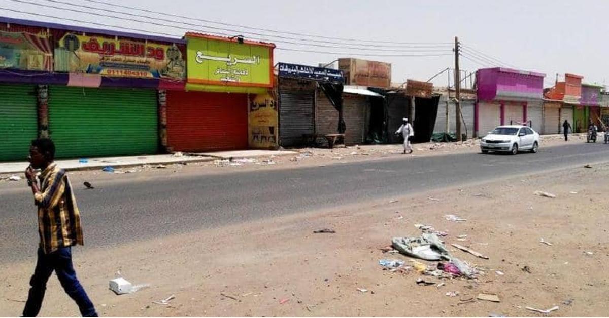 السودان.. "الحرية والتغيير" تعلن تعليق العصيان المدني