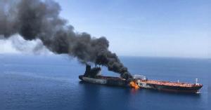 بريطانيا تتهم إيران باستهداف ناقلتي النفط في خليج عُمان