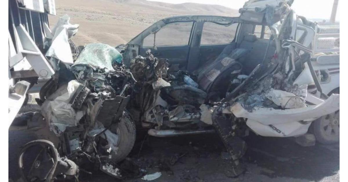 وفيات بحادث تصادم على الطريق الصحراوي