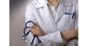 صحة الزرقاء تضبط طبيبين من جنسية عربية يزاولان المهنة دون شهادة