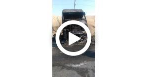 إصابات إثر حادث تدهور شاحنة في العدسية (فيديو)