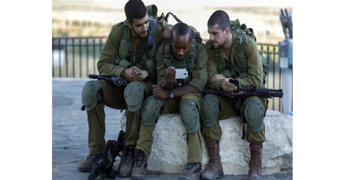 الإعلام العبري: حماس تستدرج الاسرائيليين عبر "التواصل الاجتماعي"